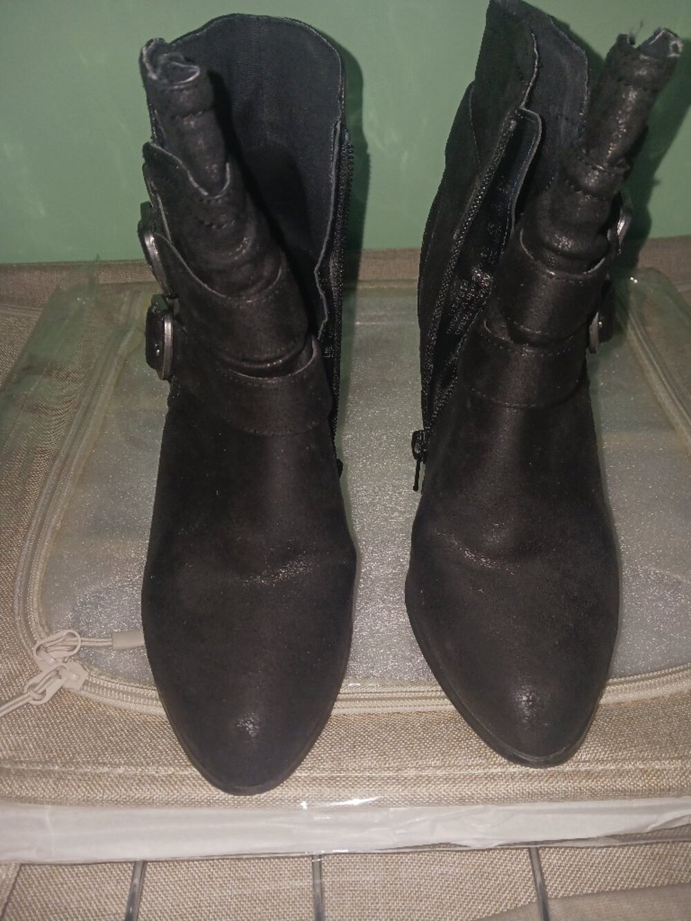 CARLOS by Carlos Santana Pippin Booties